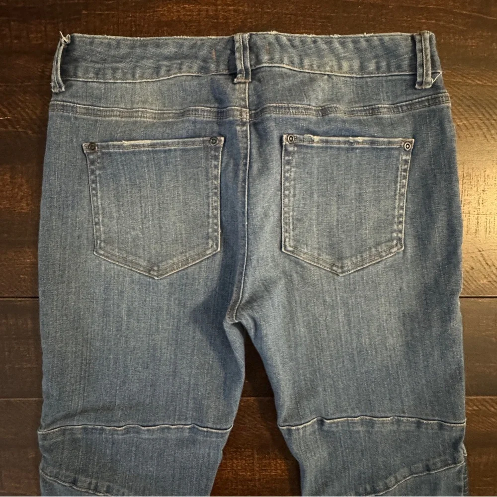Free People Moto Jeans 28 High Rise Patchwork Utility Pockets Distressed - Picture 7 of 17